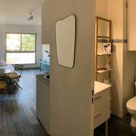 Beau Avec Piscine Apartment